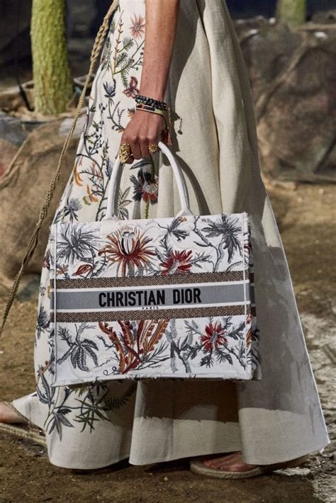 christian dior tote bag cheap|christian dior book tote 2021.